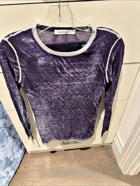 KOKUN Long Sleeve Abstract Top in Purple & Gray Size Small NWT